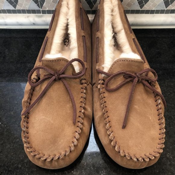 NWOB UGG® Dakota Slipper, Womens Size 10, Chestnut - Picture 3 of 7